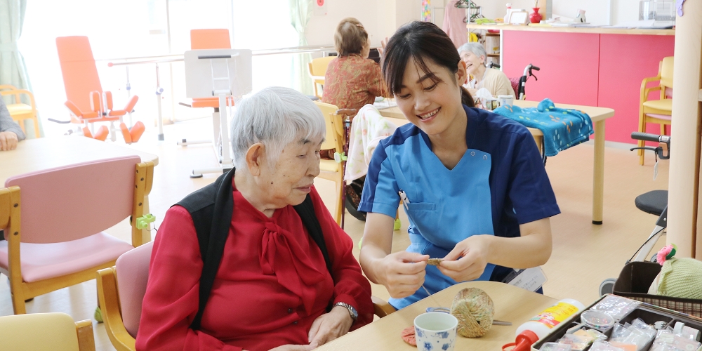 ハレルヤで過ごす利用者さんとスタッフ