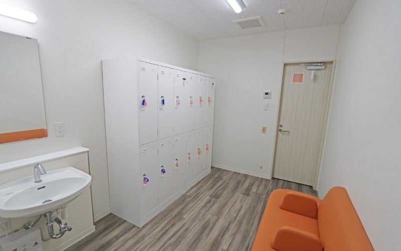 写真:ラビングヘルス 更衣室/シャワー室